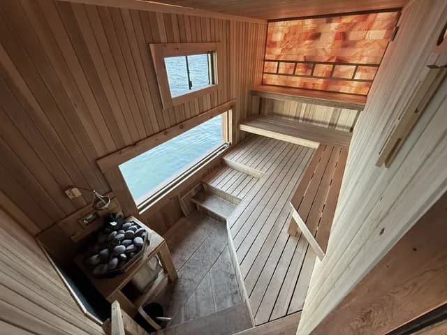 Banya Boat