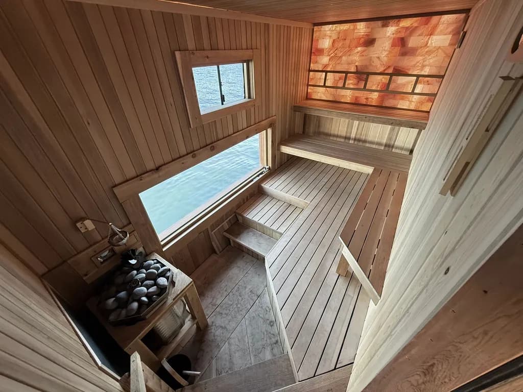 Banya Boat