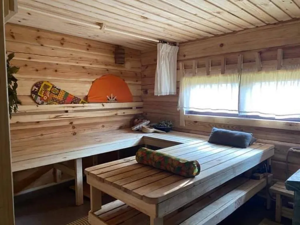 Bee Sauna House