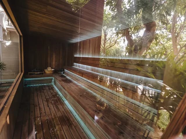 Dip Onsen Ari