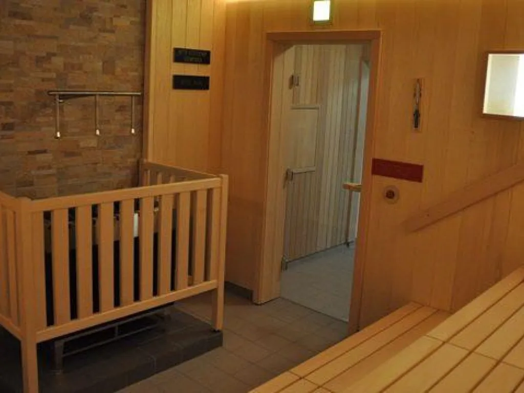 Hallen- und Saunabad Amalienbad