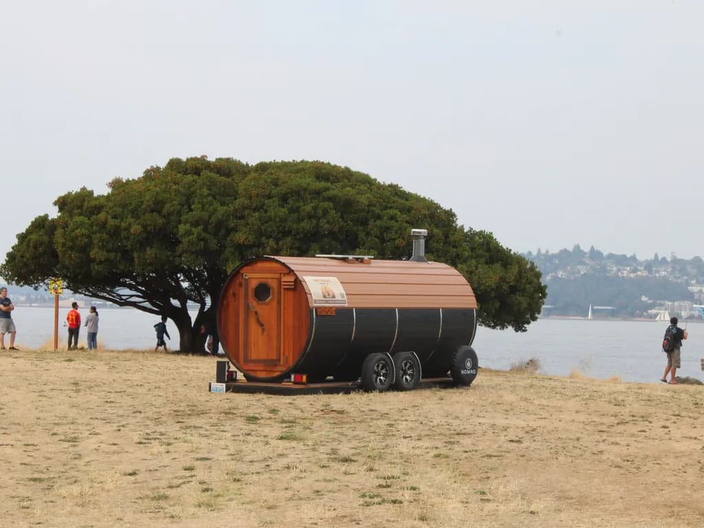 Hot Rocks Sauna Club