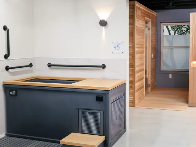 Immersion Sauna & Cold Plunge