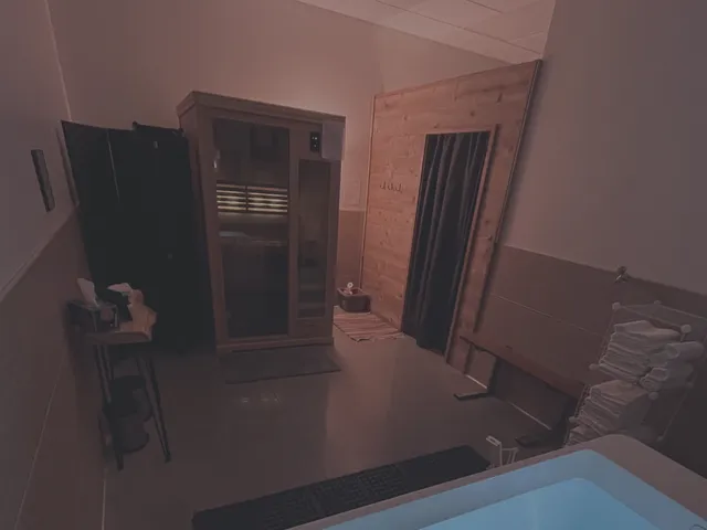 Immersion Sauna + Cold Plunge Studio