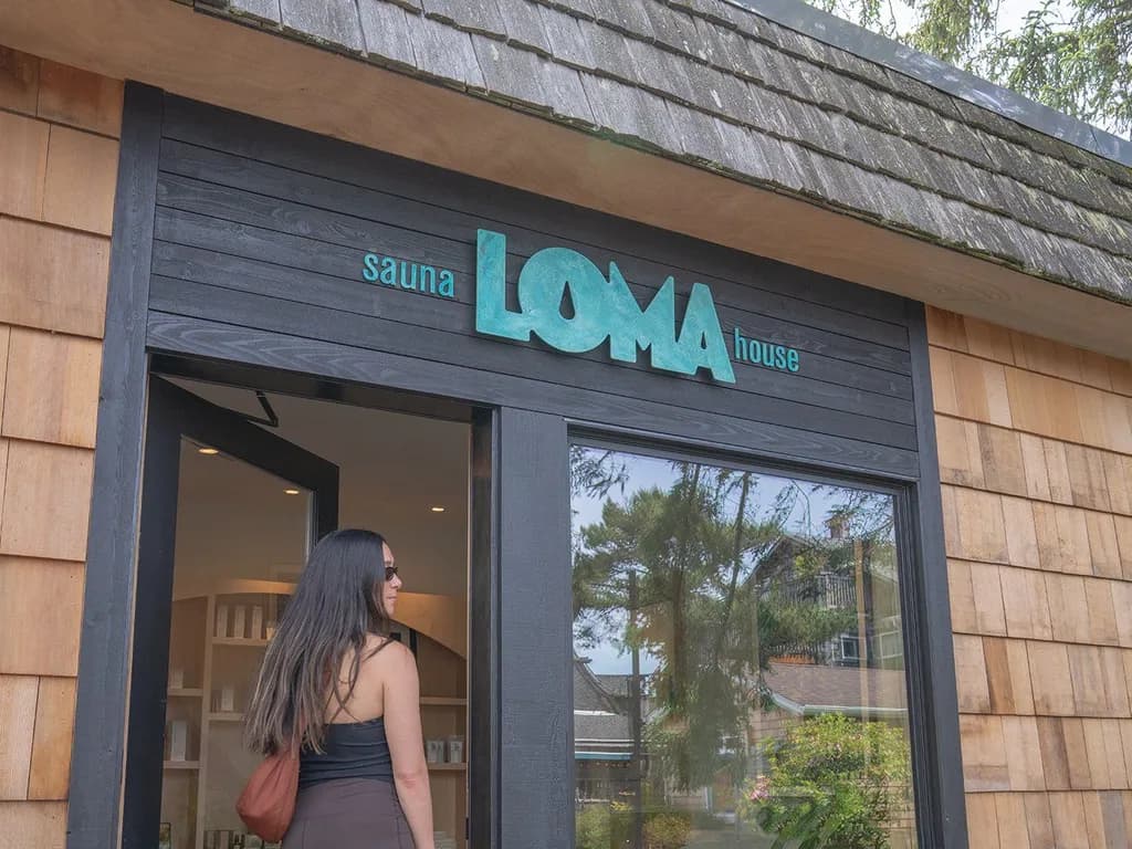 Loma Sauna House