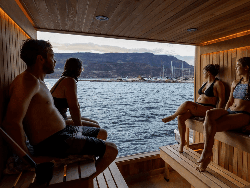 Löyly Floating Sauna