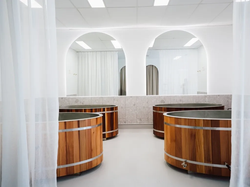 Plunge Bathhouse And Recovery Centre
