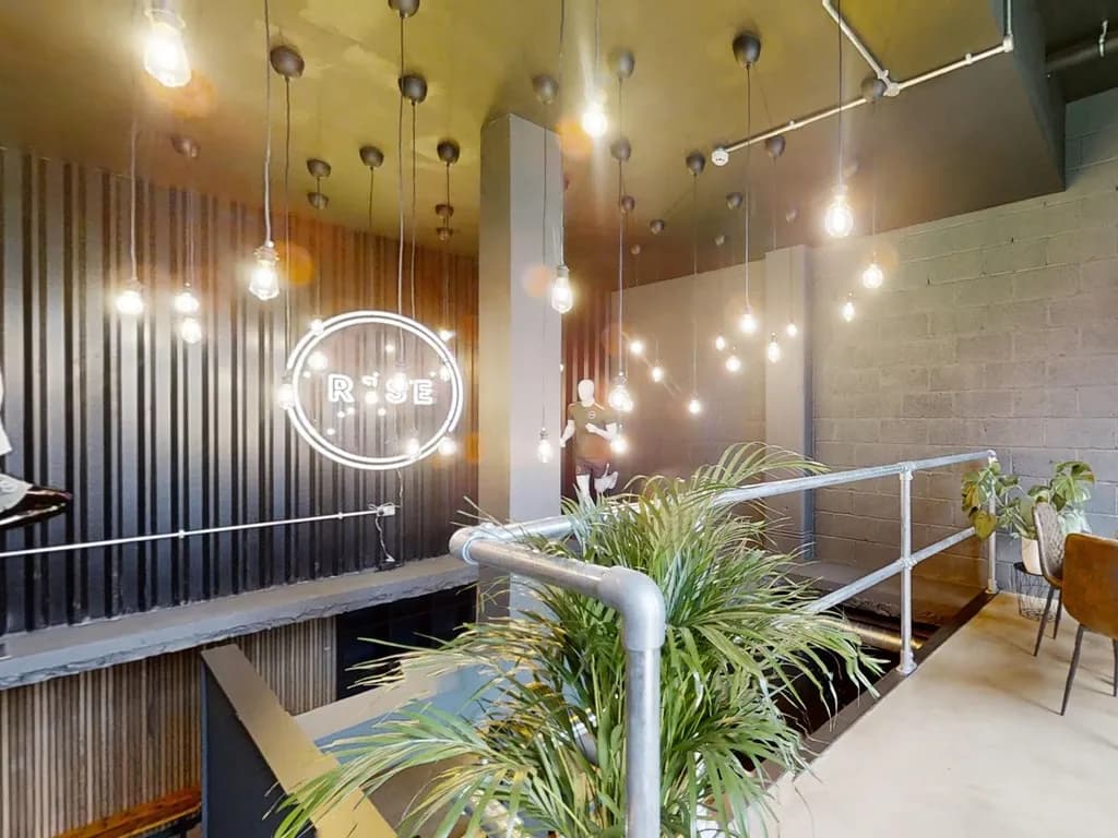 R1SE Urban Spa & Studio