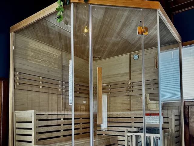 Sail Away Spa and Sauna