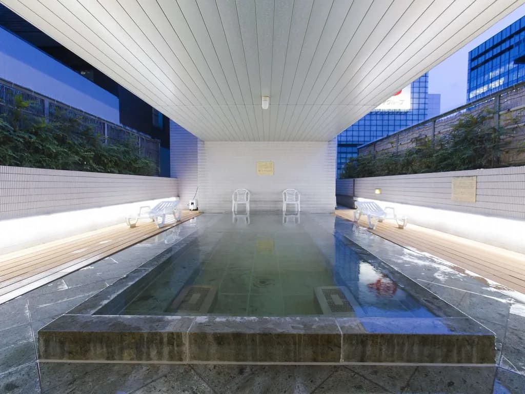 Sauna and Capsule Hotel Hokuo