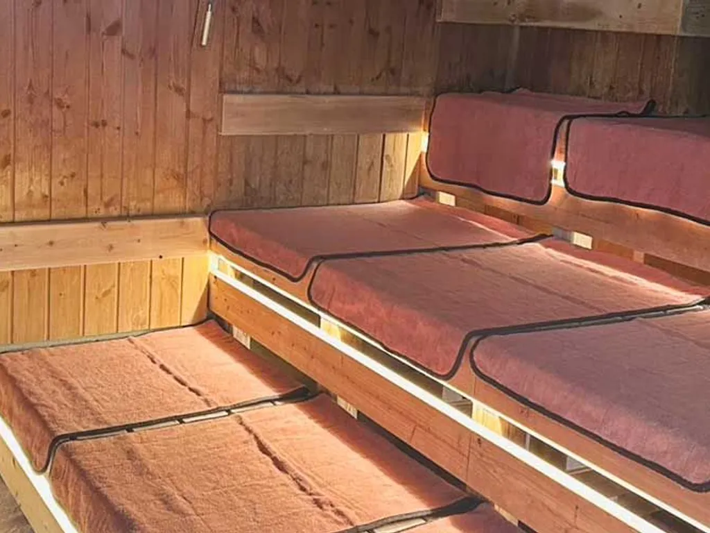 Sauna Center — Uguisudani