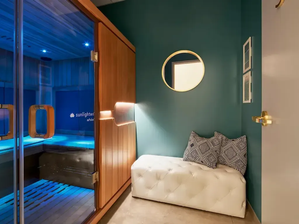 Seek Sauna Studio