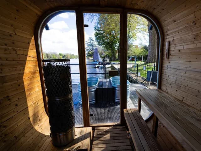 TEMZ Floating Saunas — Teddington