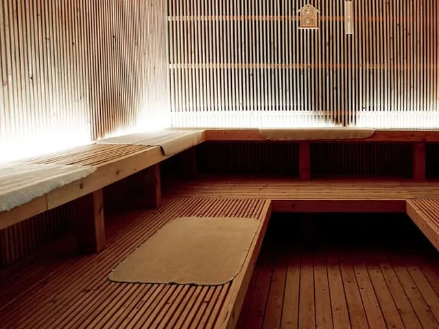Yunomori Onsen & Spa Sathorn